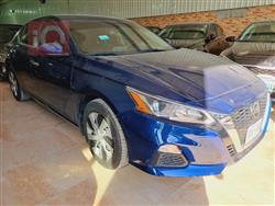 نيسان ألتيما